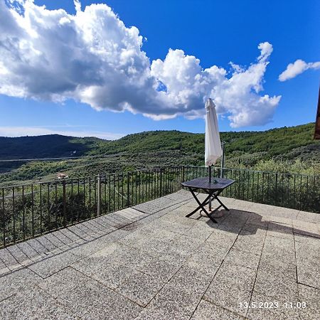 Villa Berio Due - Tuija Villa Viani Exterior photo